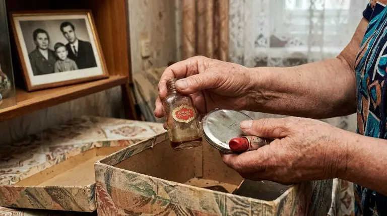 Советская косметика и парфюмерия: запахи, упаковка и красота в эпоху дефицита